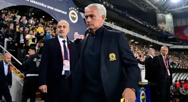 1730681549281055811.png mourinho.png